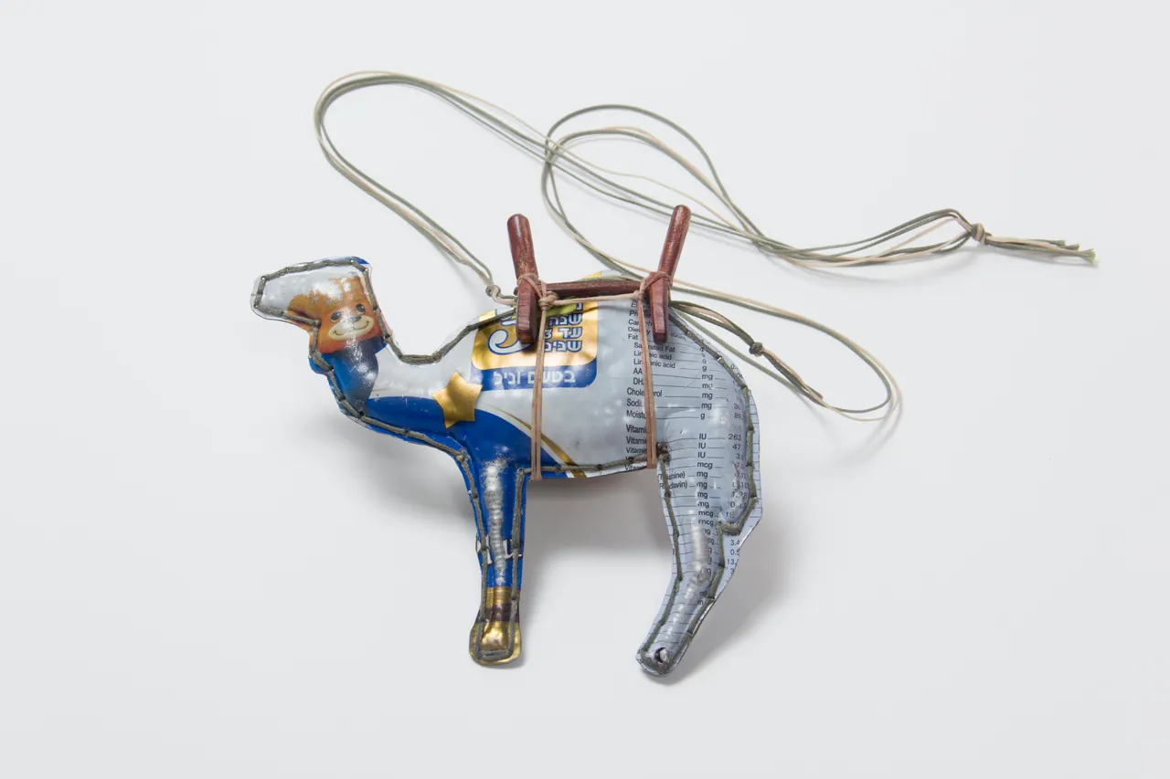 Camel II, Pendant, Readymade, Textile strings, Wood